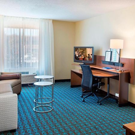 Fairfield Inn & Suites By Marriott Atlanta Buford/Mall Of Georgia Esterno foto